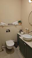 Cohen's boutique hotel