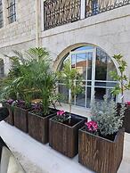 Cohen's boutique hotel