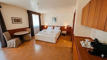 Hotel Golf Inn