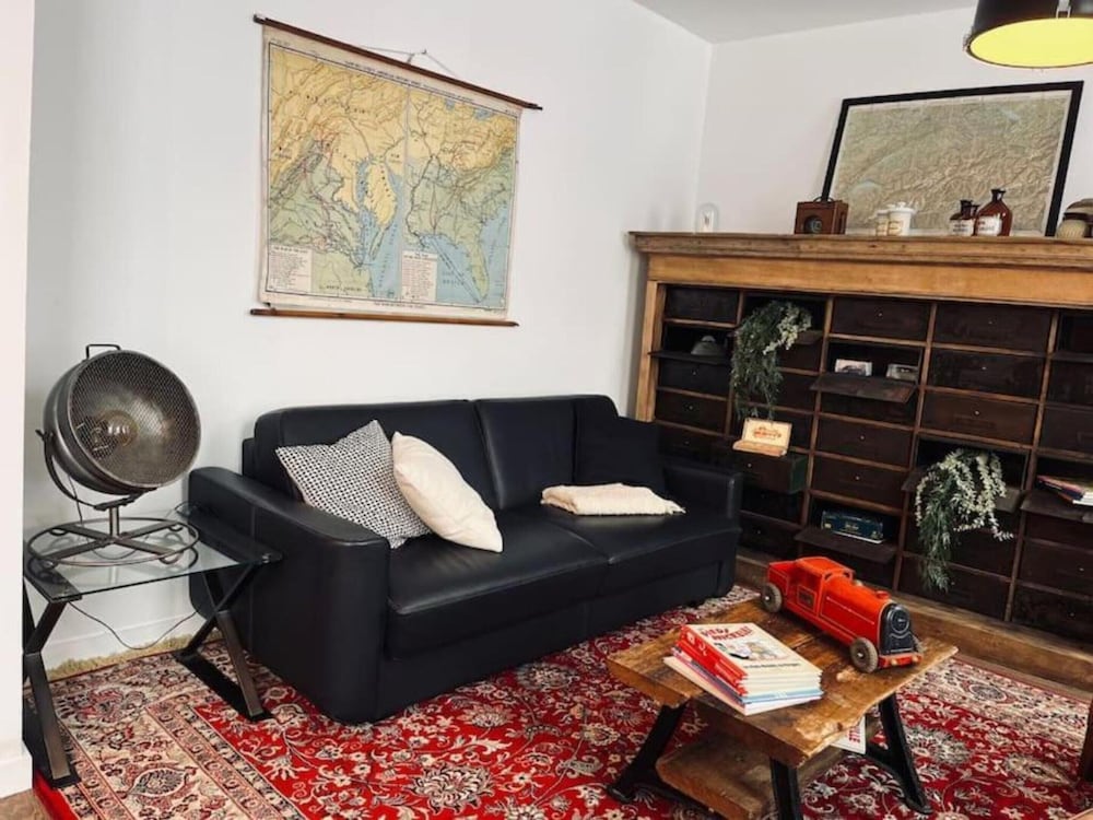 Chic Vintage Apartment in Spa