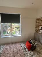 Bushey B&B