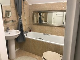 Bushey B&B
