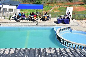 Paton Luxury Resort
