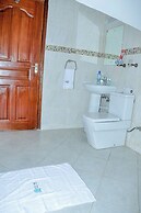 Paton Luxury Resort