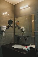 Hotel Siddharth Grand