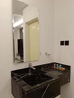 Calm Serviced Apartments 1