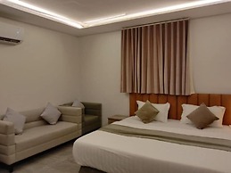 Calm Serviced Apartments 1