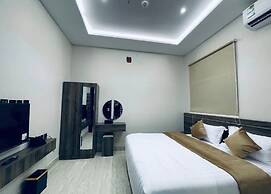 Calm Serviced Apartments 3