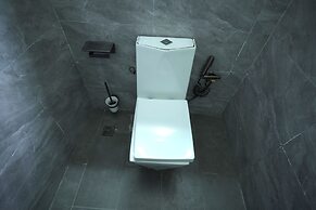 Heritage Residences-Velvet Rouge 1BR