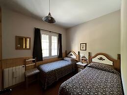Nevada Apartment Near Ski Slopes