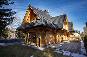 Comfortable Holiday Villa With Mountain Views
