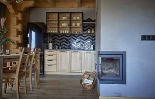Comfortable Holiday Villa With Mountain Views