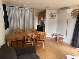 Kijkduin Beach Lodge With Indoor Pool