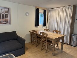 Kijkduin Beach Lodge With Indoor Pool