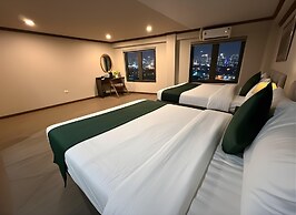 Cloud Chaser Hotel