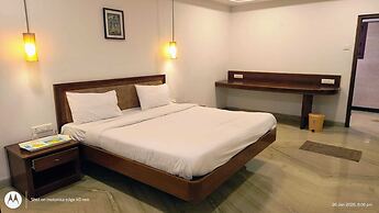 Hotel Raya's Annexe 1