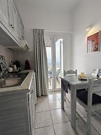 Kiklamino Sunset Suites