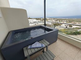 Kiklamino Sunset Suites