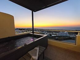 Kiklamino Sunset Suites