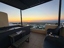 Kiklamino Sunset Suites