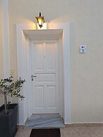 Kiklamino Sunset Suites