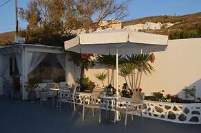 Kiklamino Sunset Suites