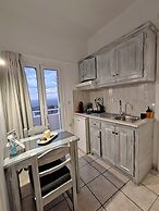 Kiklamino Sunset Suites