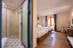 CIEL ROSE HOTEL