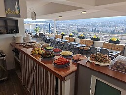 Hotel Efesian B&B City Center - Harbour