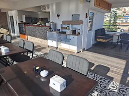 Hotel Efesian B&B City Center - Harbour