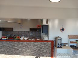 Hotel Efesian B&B City Center - Harbour