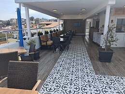 Hotel Efesian B&B City Center - Harbour