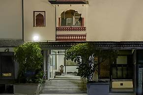 Townhouse Chandpole Metro Station 3