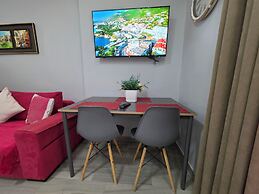 Bes' Marina Studio