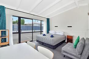 NauMai Motel