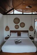 Suara Ombak Bali