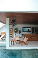 Suara Ombak Bali