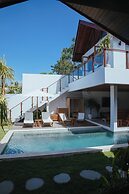 Suara Ombak Bali