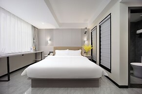 Deyu GM E sports Hotel