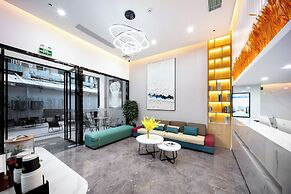 Deyu GM E sports Hotel