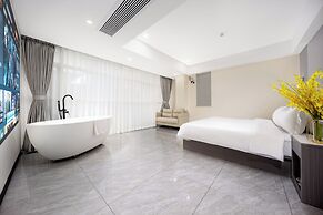 Deyu GM E sports Hotel