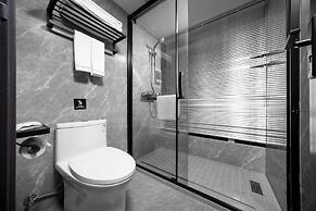 Deyu GM E sports Hotel