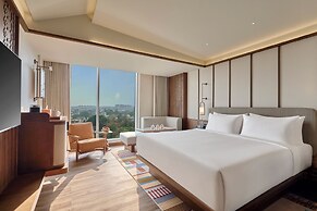 Slohh by Roach Bengaluru, Curio Collection by Hilton