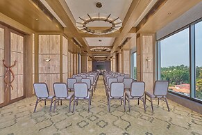 Slohh by Roach Bengaluru, Curio Collection by Hilton