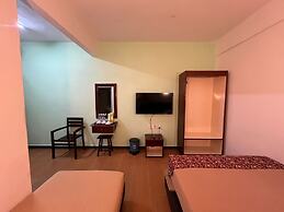 Collection O Analisa Beach Resort