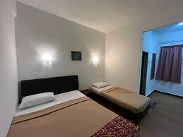 Collection O Analisa Beach Resort