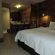 NINETH HOTEL