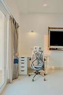 ELIVAAS Midpoint Uno 7 BHK Villa With Pool