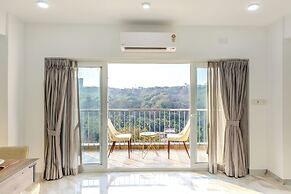 ELIVAAS Midpoint Uno 7 BHK Villa With Pool
