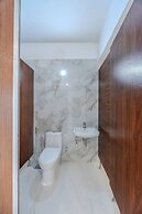 ELIVAAS Midpoint Uno 7 BHK Villa With Pool